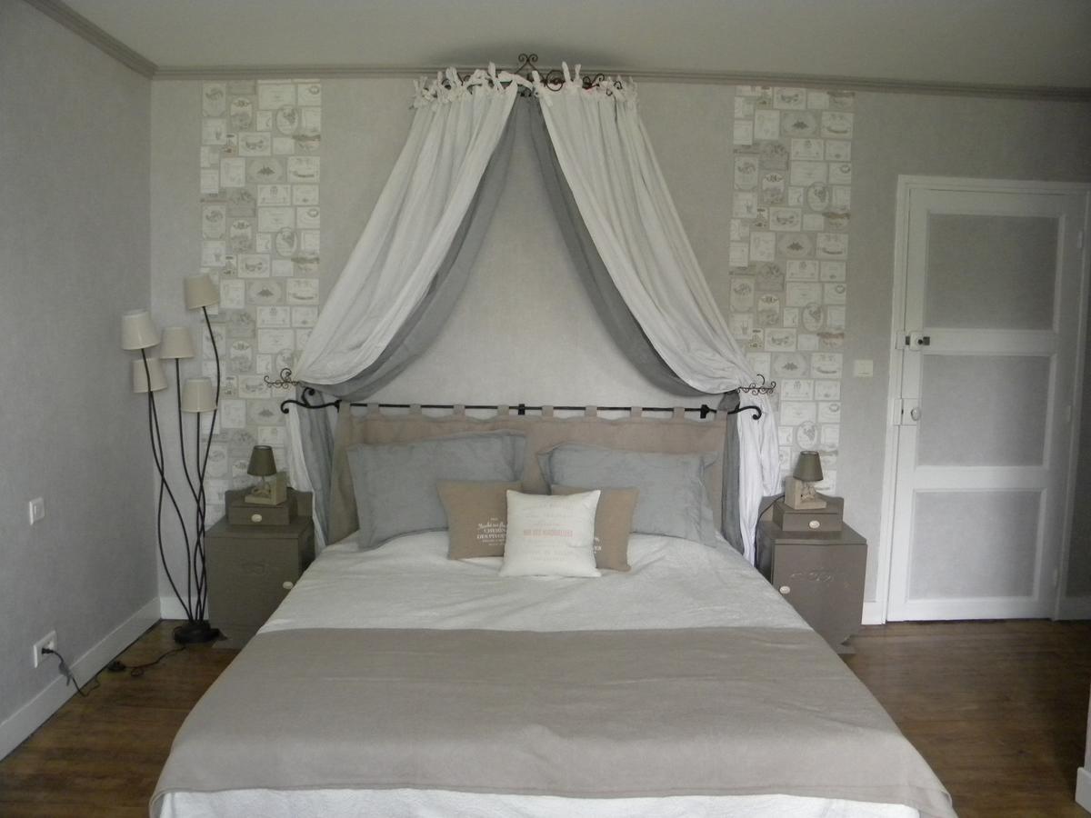 Gite Et Chambres D'Hotes Du Domaine Du Val Bruant 아크앙바로이스 외부 사진
